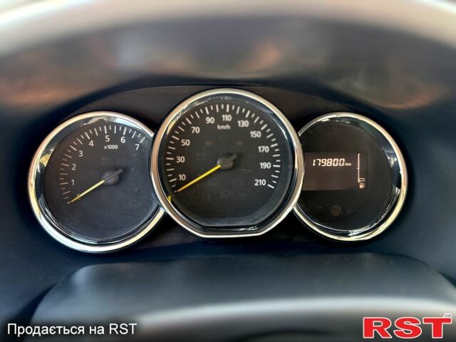 Сірий Рено Логан, об'ємом двигуна 1.2 л та пробігом 179 тис. км за 5900 $, фото 7 на Automoto.ua