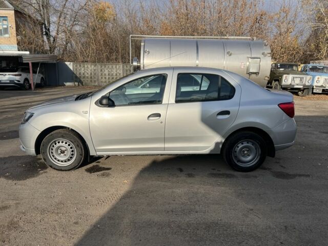 Серый Рено Логан, объемом двигателя 1.1 л и пробегом 58 тыс. км за 5500 $, фото 4 на Automoto.ua