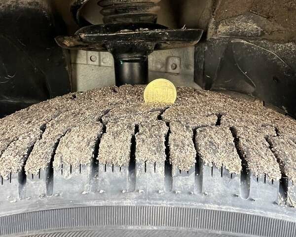 Серый Рено Логан, объемом двигателя 1.1 л и пробегом 58 тыс. км за 5500 $, фото 11 на Automoto.ua