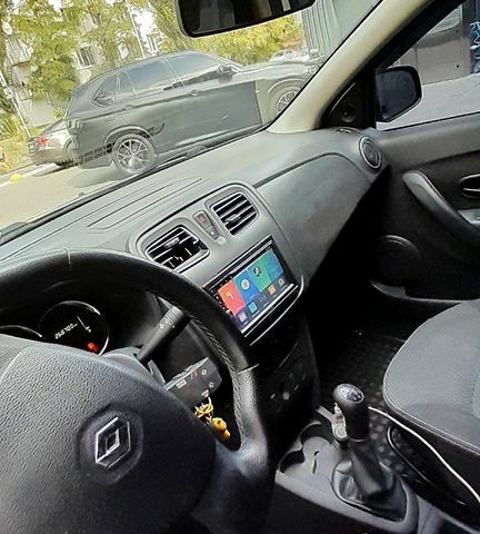 Рено Логан 2014 в Глухове на Automoto.ua Серый Рено Логан, объемом двигателя 1.1 л и пробегом 270 тыс. км за 5300 $, фото 6 на Automoto.ua