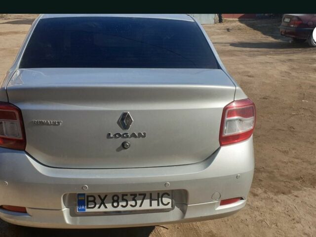 Серый Рено Логан, объемом двигателя 1.5 л и пробегом 250 тыс. км за 3500 $, фото 1 на Automoto.ua