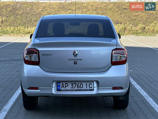 Серый Рено Логан, объемом двигателя 1.5 л и пробегом 164 тыс. км за 6700 $, фото 3 на Automoto.ua