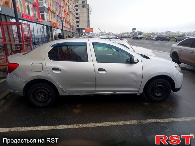 Серый Рено Логан, объемом двигателя 1.5 л и пробегом 380 тыс. км за 4200 $, фото 3 на Automoto.ua