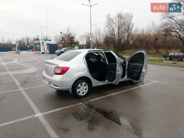 Серый Рено Логан, объемом двигателя 1.15 л и пробегом 285 тыс. км за 4500 $, фото 17 на Automoto.ua