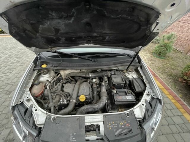 Сірий Рено Логан, об'ємом двигуна 1.5 л та пробігом 208 тис. км за 5200 $, фото 7 на Automoto.ua