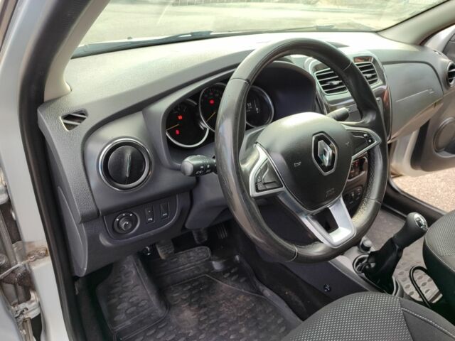 Рено Логан 2016 в Синельниковом на Automoto.ua Серый Рено Логан, объемом двигателя 1.5 л и пробегом 172 тыс. км за 7300 $, фото 16 на Automoto.ua