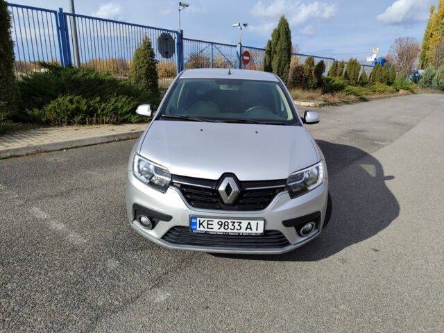 Рено Логан 2016 в Синельниковом на Automoto.ua Серый Рено Логан, объемом двигателя 1.5 л и пробегом 172 тыс. км за 7300 $, фото 1 на Automoto.ua