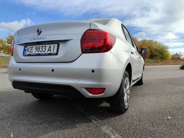 Рено Логан 2016 в Синельниковом на Automoto.ua Серый Рено Логан, объемом двигателя 1.5 л и пробегом 172 тыс. км за 7300 $, фото 13 на Automoto.ua