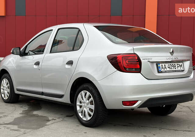 Сірий Рено Логан, об'ємом двигуна 1.46 л та пробігом 149 тис. км за 7600 $, фото 15 на Automoto.ua