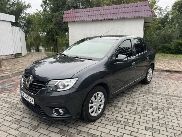 Сірий Рено Логан, об'ємом двигуна 1.5 л та пробігом 137 тис. км за 7923 $, фото 1 на Automoto.ua