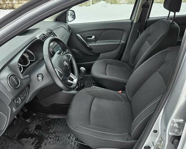 Сірий Рено Логан, об'ємом двигуна 1.46 л та пробігом 360 тис. км за 6500 $, фото 10 на Automoto.ua