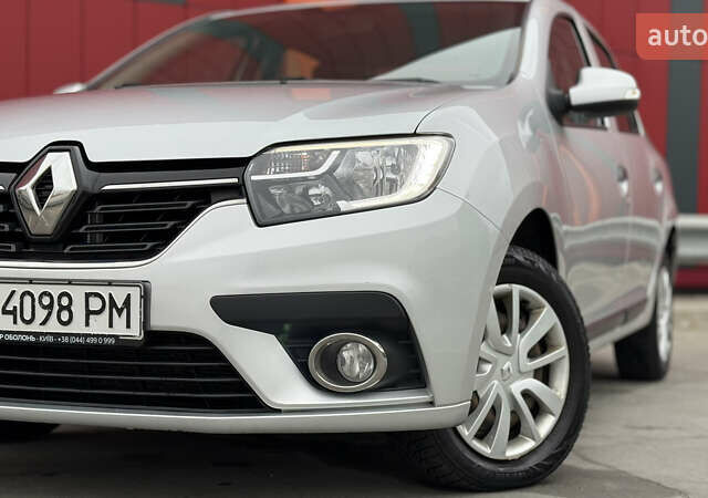 Сірий Рено Логан, об'ємом двигуна 1.46 л та пробігом 149 тис. км за 7600 $, фото 6 на Automoto.ua