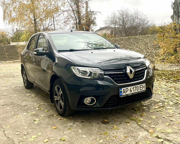 Сірий Рено Логан, об'ємом двигуна 1.46 л та пробігом 80 тис. км за 10000 $, фото 2 на Automoto.ua