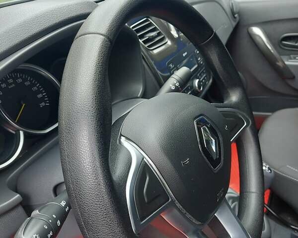 Сірий Рено Логан, об'ємом двигуна 0.9 л та пробігом 93 тис. км за 7300 $, фото 7 на Automoto.ua