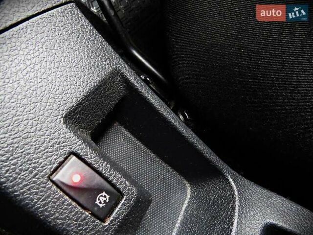 Серый Рено Логан, объемом двигателя 0.9 л и пробегом 148 тыс. км за 6000 $, фото 14 на Automoto.ua