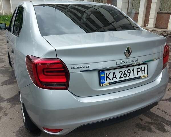 Сірий Рено Логан, об'ємом двигуна 0.9 л та пробігом 93 тис. км за 7300 $, фото 2 на Automoto.ua