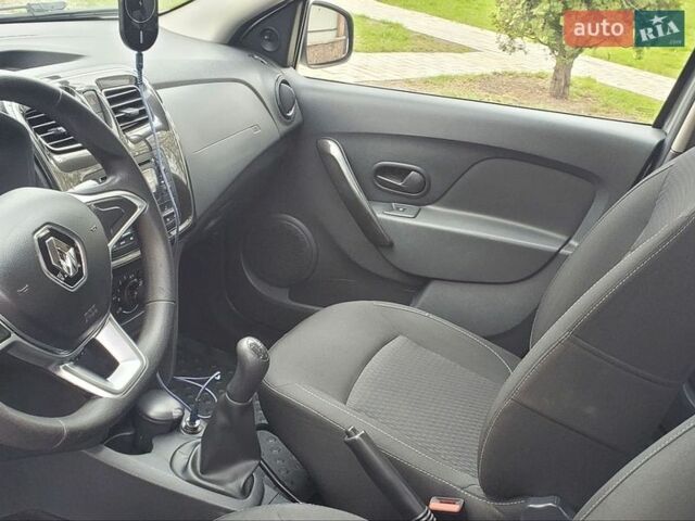 Сірий Рено Логан, об'ємом двигуна 0.9 л та пробігом 138 тис. км за 5100 $, фото 9 на Automoto.ua