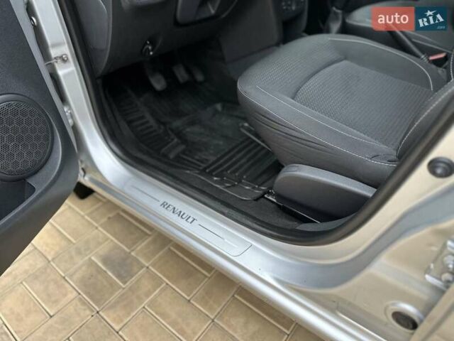 Сірий Рено Логан, об'ємом двигуна 1.46 л та пробігом 230 тис. км за 7700 $, фото 63 на Automoto.ua