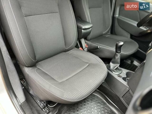 Сірий Рено Логан, об'ємом двигуна 1.46 л та пробігом 230 тис. км за 7700 $, фото 35 на Automoto.ua