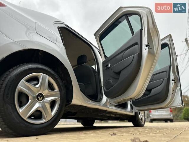 Сірий Рено Логан, об'ємом двигуна 1.46 л та пробігом 230 тис. км за 7700 $, фото 55 на Automoto.ua