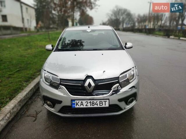 Серый Рено Логан, объемом двигателя 1.46 л и пробегом 400 тыс. км за 4300 $, фото 4 на Automoto.ua