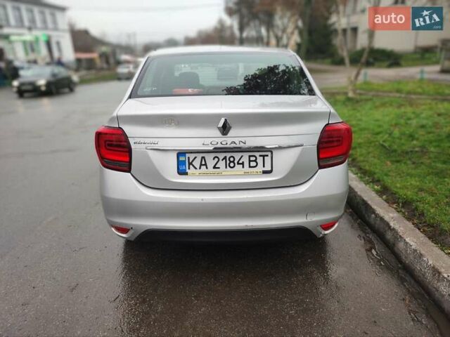 Серый Рено Логан, объемом двигателя 1.46 л и пробегом 400 тыс. км за 4300 $, фото 1 на Automoto.ua