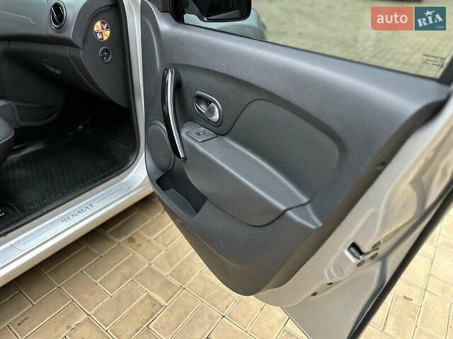 Сірий Рено Логан, об'ємом двигуна 1.46 л та пробігом 230 тис. км за 7700 $, фото 67 на Automoto.ua