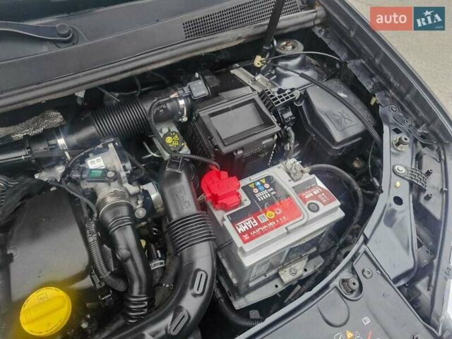 Серый Рено Логан, объемом двигателя 1.46 л и пробегом 150 тыс. км за 7700 $, фото 25 на Automoto.ua