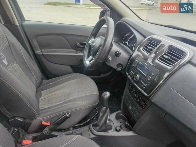 Серый Рено Логан, объемом двигателя 1.46 л и пробегом 150 тыс. км за 7700 $, фото 14 на Automoto.ua