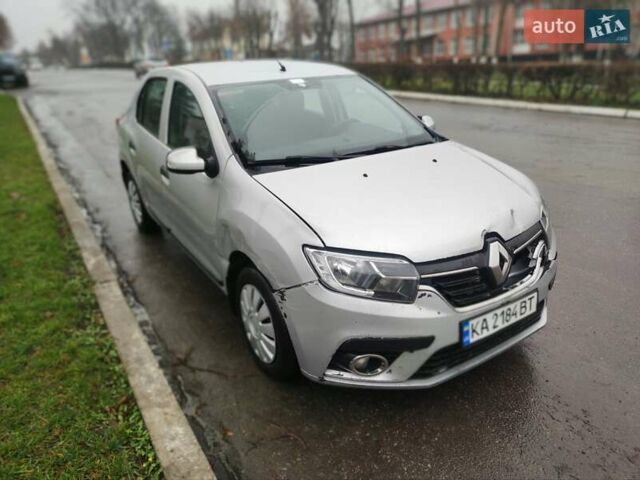 Серый Рено Логан, объемом двигателя 1.46 л и пробегом 400 тыс. км за 4300 $, фото 5 на Automoto.ua