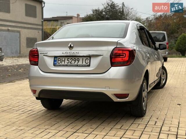 Сірий Рено Логан, об'ємом двигуна 1.46 л та пробігом 230 тис. км за 7700 $, фото 8 на Automoto.ua