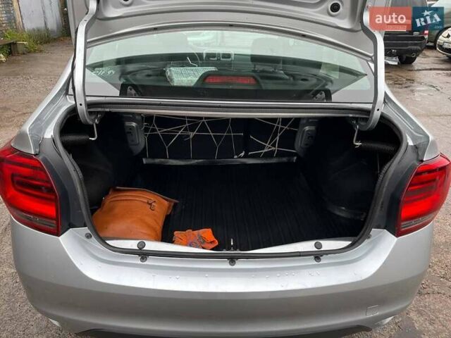 Сірий Рено Логан, об'ємом двигуна 1.46 л та пробігом 165 тис. км за 7000 $, фото 4 на Automoto.ua