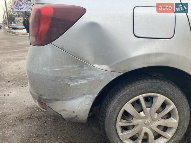 Сірий Рено Логан, об'ємом двигуна 1.46 л та пробігом 165 тис. км за 7000 $, фото 12 на Automoto.ua