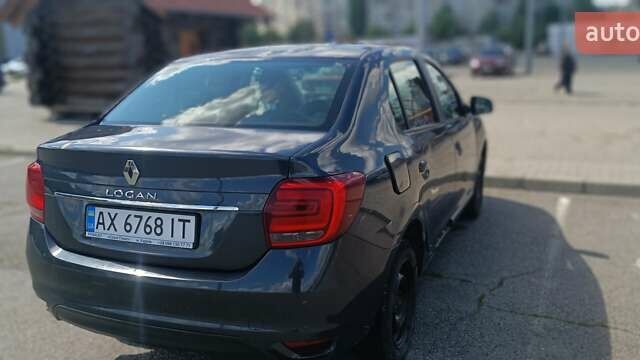 Серый Рено Логан, объемом двигателя 0.9 л и пробегом 147 тыс. км за 6200 $, фото 3 на Automoto.ua