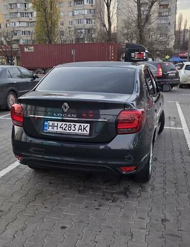 Серый Рено Логан, объемом двигателя 1.46 л и пробегом 79 тыс. км за 10000 $, фото 3 на Automoto.ua