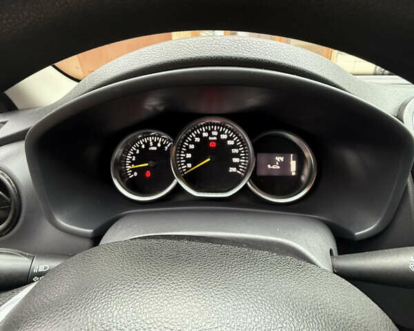 Серый Рено Логан, объемом двигателя 1.46 л и пробегом 105 тыс. км за 9850 $, фото 13 на Automoto.ua