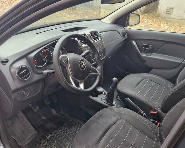 Серый Рено Логан, объемом двигателя 1.46 л и пробегом 99 тыс. км за 7900 $, фото 6 на Automoto.ua