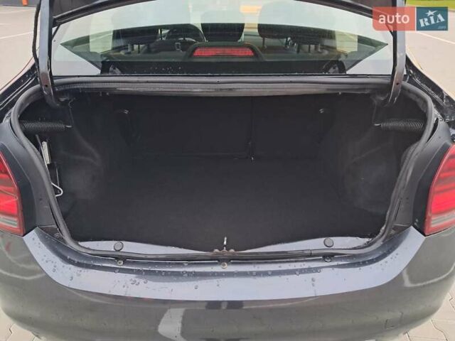 Рено Логан 2021 в Виннице на Automoto.ua Серый Рено Логан, объемом двигателя 0.9 л и пробегом 42 тыс. км за 5850 $, фото 32 на Automoto.ua