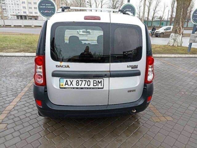 Сірий Рено Логан, об'ємом двигуна 1.6 л та пробігом 257 тис. км за 4200 $, фото 2 на Automoto.ua