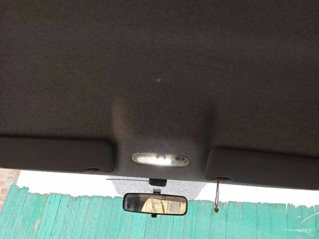 Сірий Рено Логан, об'ємом двигуна 1.6 л та пробігом 257 тис. км за 4200 $, фото 16 на Automoto.ua