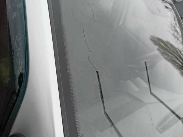 Сірий Рено Логан, об'ємом двигуна 1.6 л та пробігом 257 тис. км за 4200 $, фото 6 на Automoto.ua