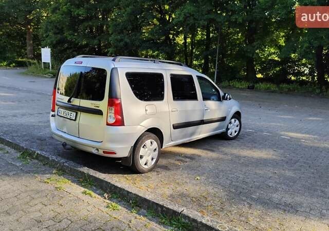 Серый Рено Логан, объемом двигателя 1.6 л и пробегом 196 тыс. км за 5078 $, фото 3 на Automoto.ua