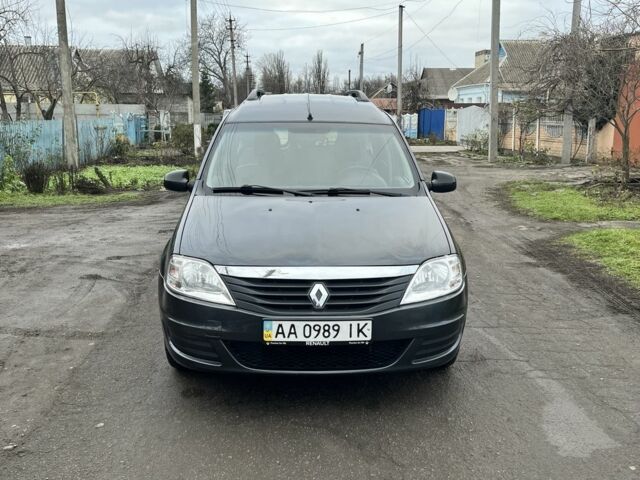 Серый Рено Логан, объемом двигателя 1.6 л и пробегом 93 тыс. км за 6200 $, фото 2 на Automoto.ua