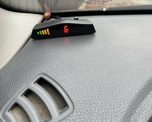 Серый Рено Логан, объемом двигателя 1.6 л и пробегом 227 тыс. км за 5100 $, фото 16 на Automoto.ua