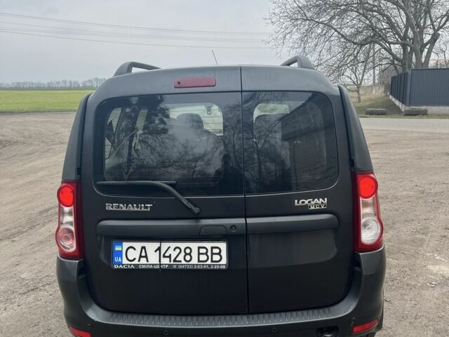 Сірий Рено Логан, об'ємом двигуна 1.6 л та пробігом 258 тис. км за 5200 $, фото 3 на Automoto.ua