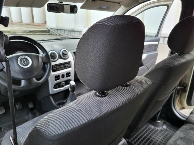 Сірий Рено Логан, об'ємом двигуна 1.6 л та пробігом 146 тис. км за 5900 $, фото 19 на Automoto.ua