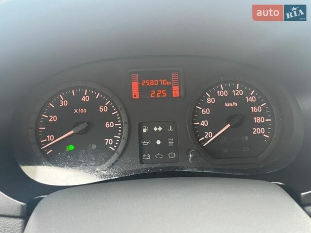 Серый Рено Логан, объемом двигателя 1.6 л и пробегом 258 тыс. км за 5200 $, фото 7 на Automoto.ua