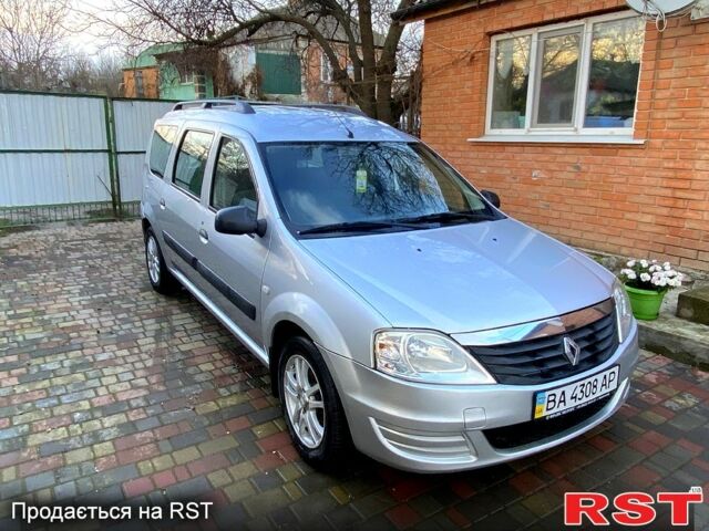 Серый Рено Логан, объемом двигателя 1.6 л и пробегом 138 тыс. км за 6350 $, фото 1 на Automoto.ua