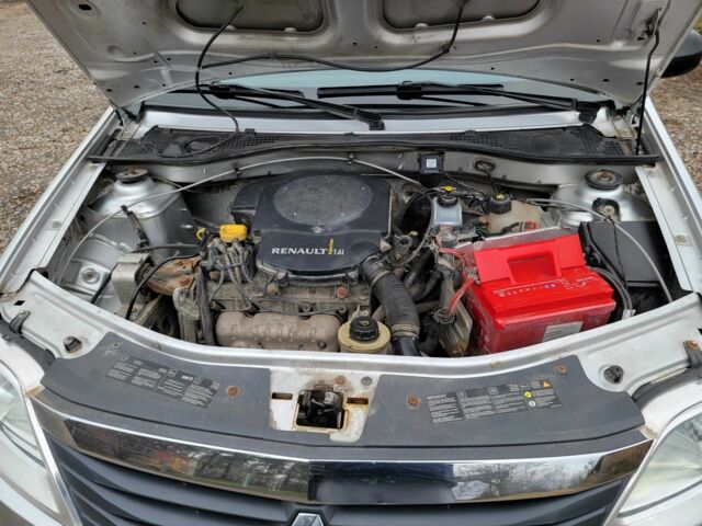 Серый Рено Логан, объемом двигателя 1.6 л и пробегом 190 тыс. км за 4999 $, фото 11 на Automoto.ua