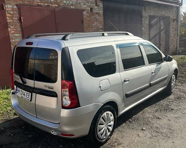 Сірий Рено Логан, об'ємом двигуна 1.6 л та пробігом 267 тис. км за 5500 $, фото 2 на Automoto.ua